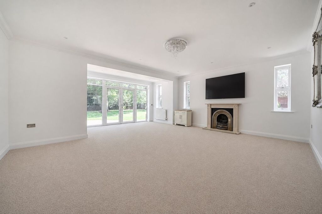 Additional image 7 of 5 bed detached house for saleBrook Lane, Flitton MK45