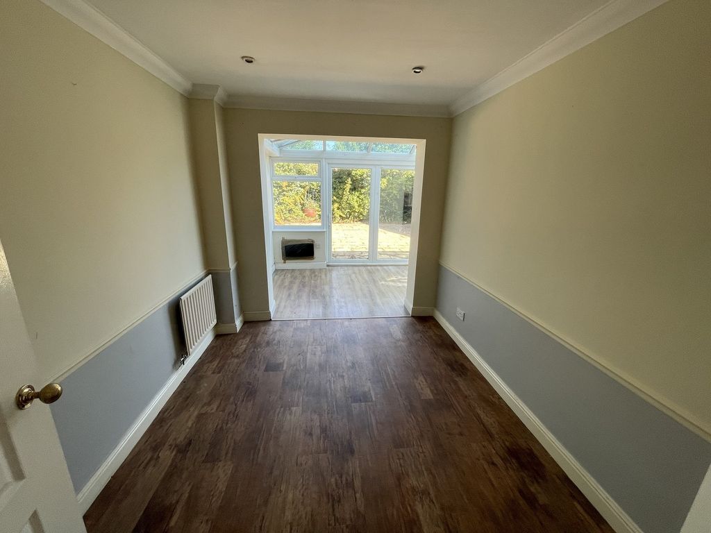Property photo 3 of 17 Not Specified