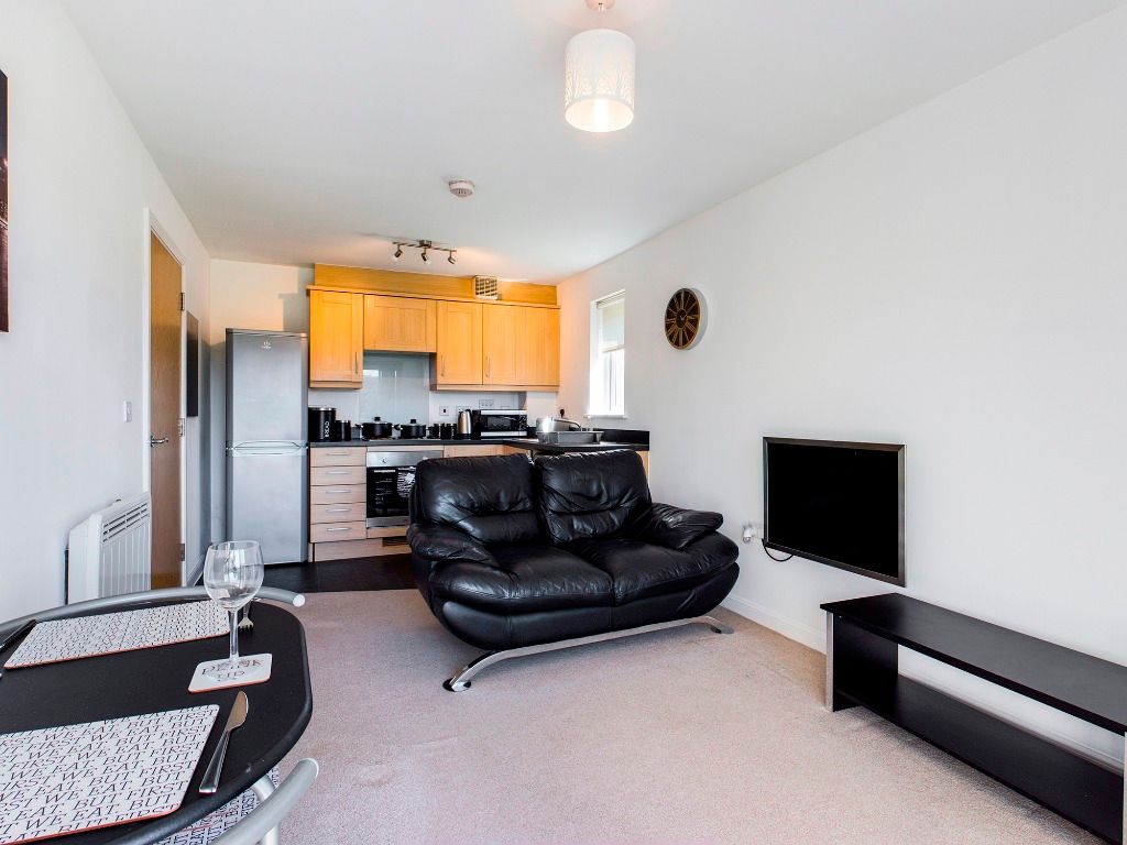 Property photo 2 of 9