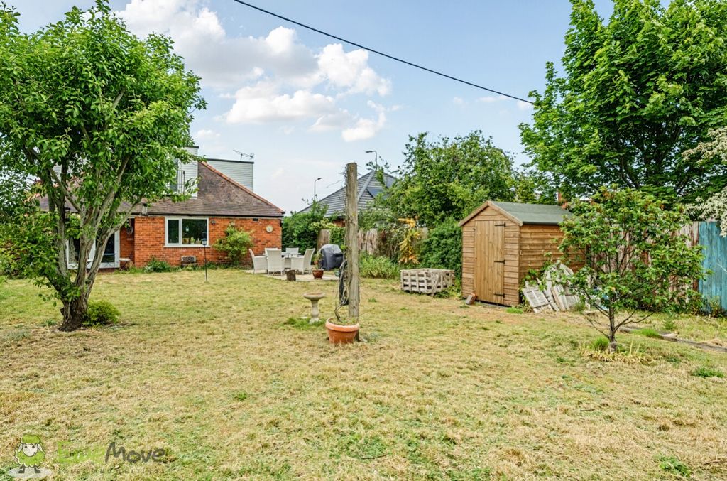 Property photo 2 of 17 Rear Garden