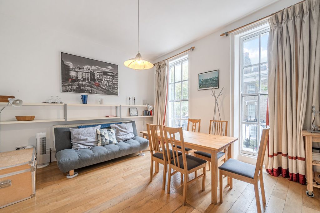 Property photo 3 of 27 Picture No. 05