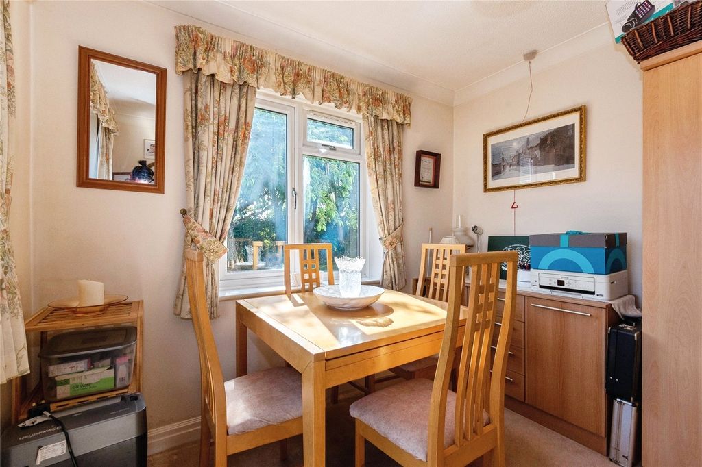 Additional image 9 of 2 bed flat for saleMeadow Close, Colchester CO7