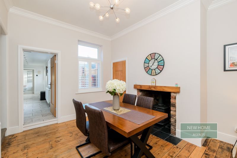 Property photo 2 of 16 Photo 9