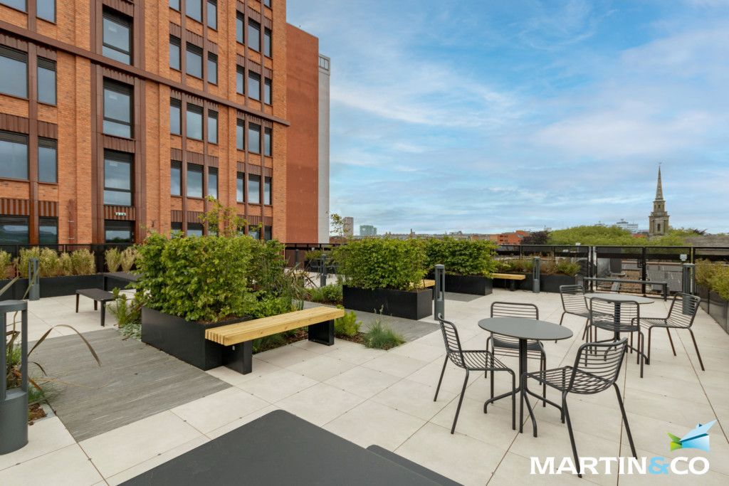 Property photo 1 of 19 Img_18380_15_Large