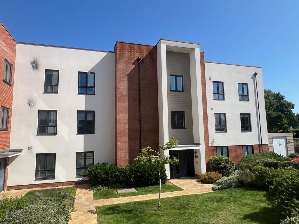 Property photo 1 of 7