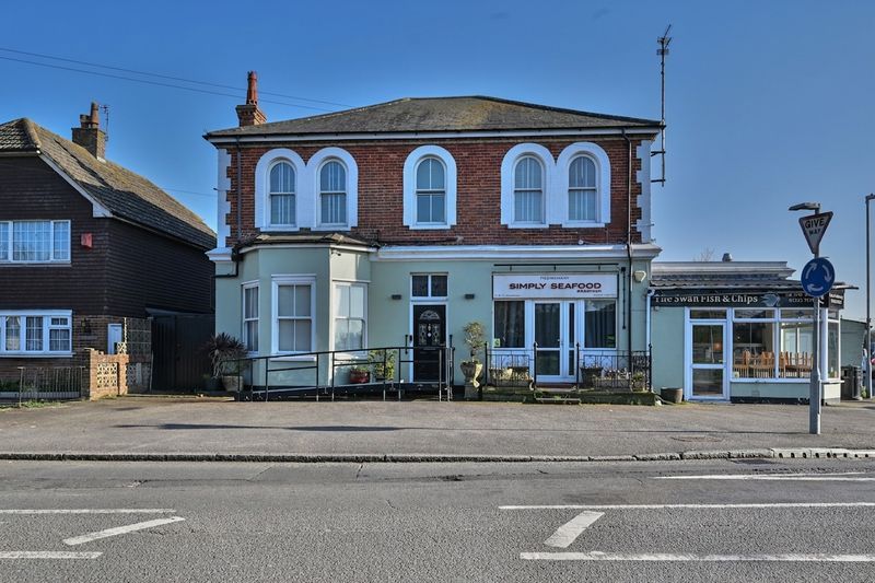 Property photo 1 of 31