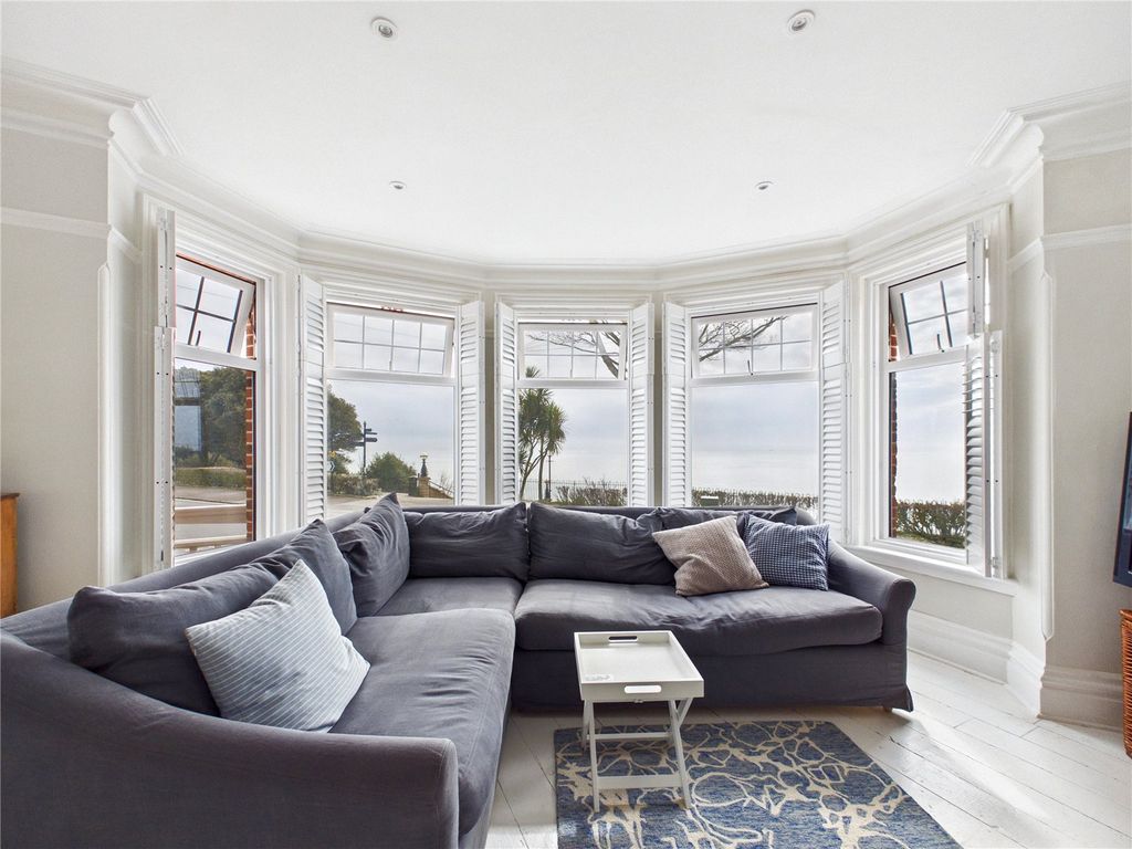 Property photo 3 of 20 Picture No. 14