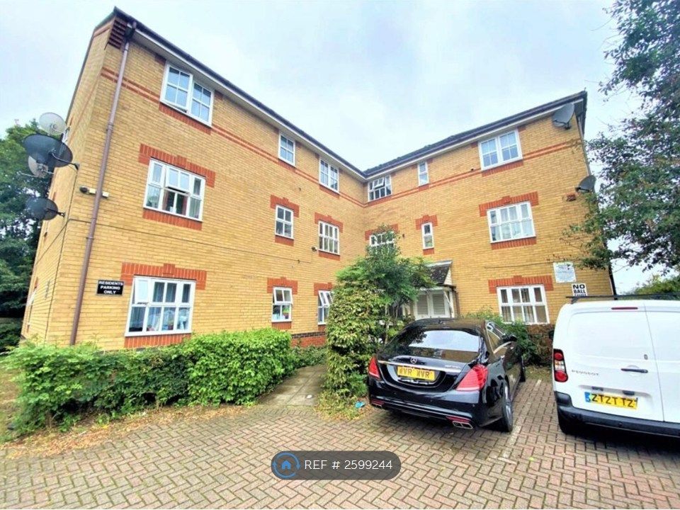 Property photo 1 of 8