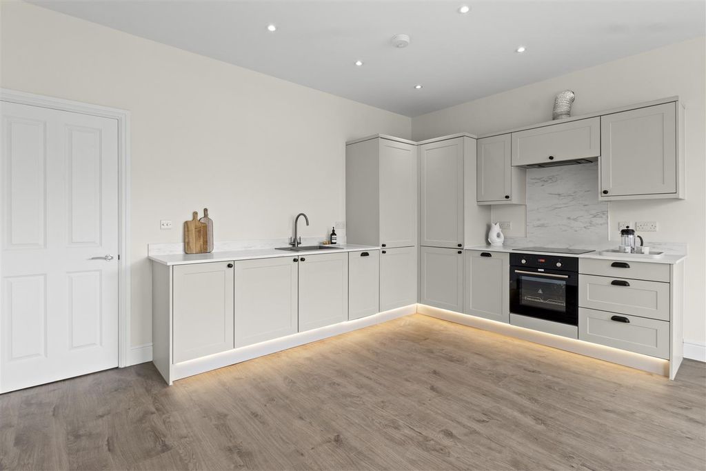 Property photo 3 of 73 Img_8798.Jpg