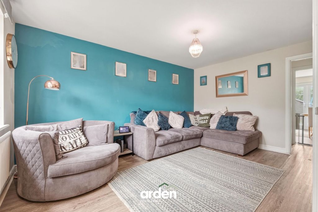 Property photo 2 of 12