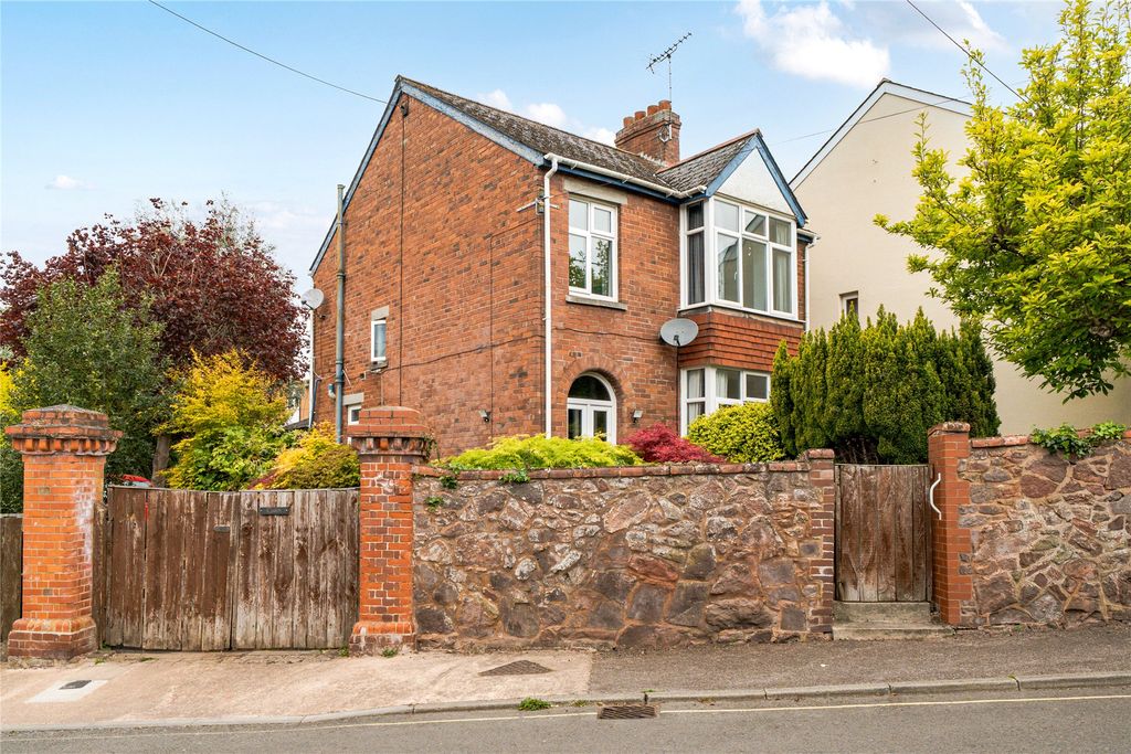 Property photo 1 of 25 Picture No. 04