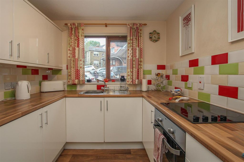 Property photo 3 of 10 Img_5913.Jpg