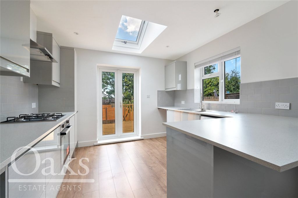 Property photo 1 of 8 Picture No. 05