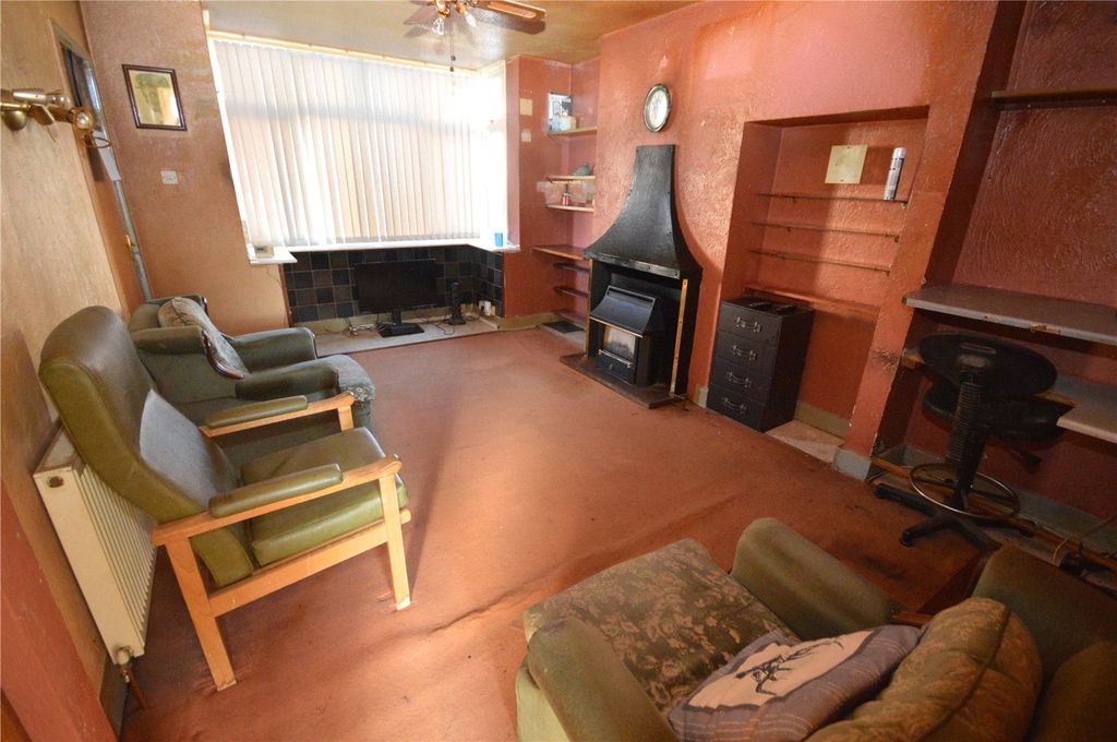 Property photo 2 of 10 Picture No. 06