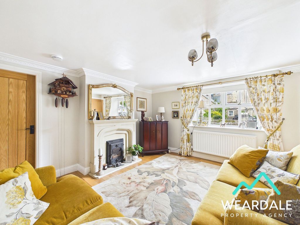 Property photo 3 of 40