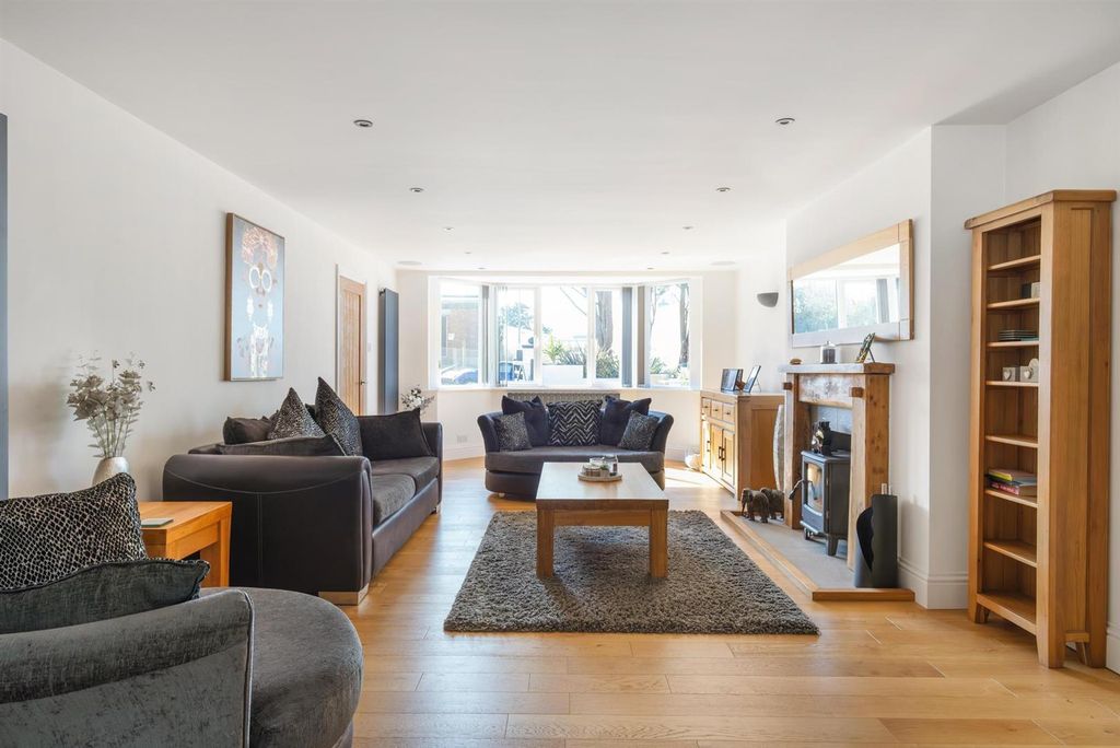 Property photo 2 of 32 010A8682.Jpg