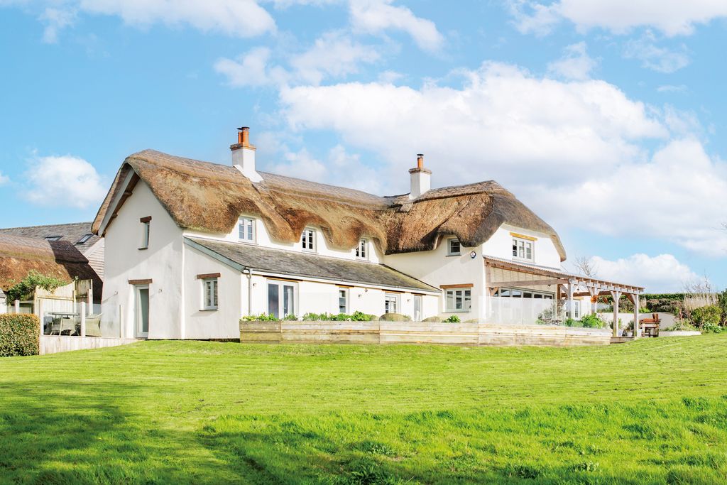 Property photo 2 of 30 Photo 2