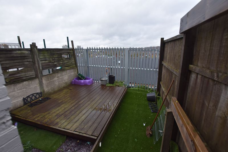 Property photo 3 of 16 Photo 13