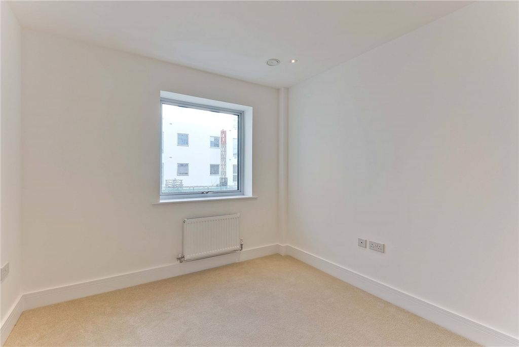 Property photo 3 of 7 Picture No. 07