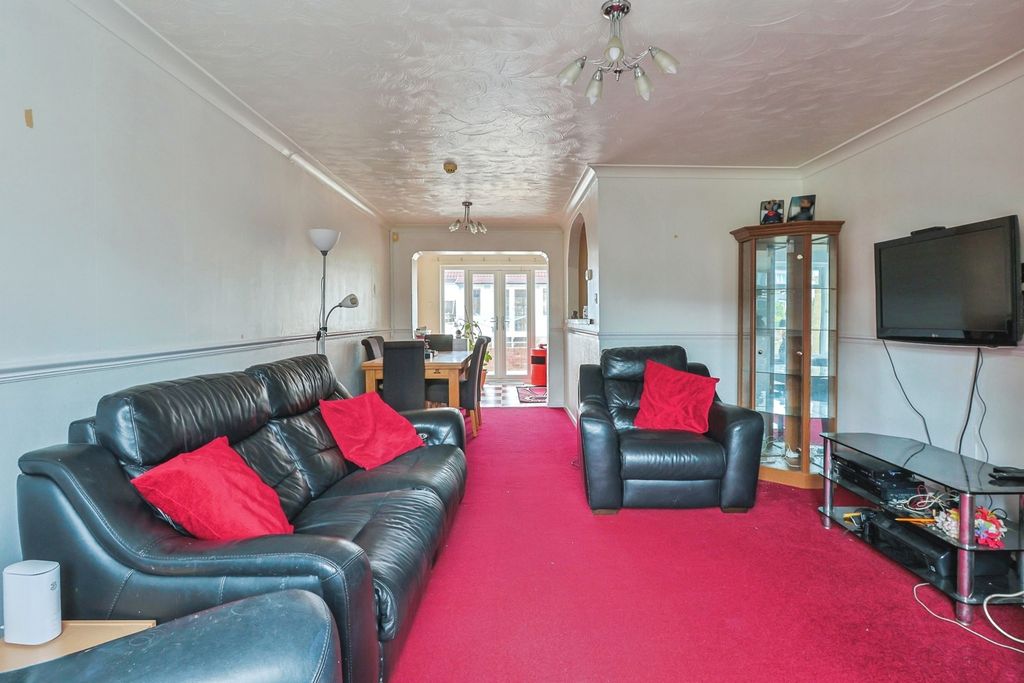 Property photo 2 of 14 Pbox-Img.Jpg