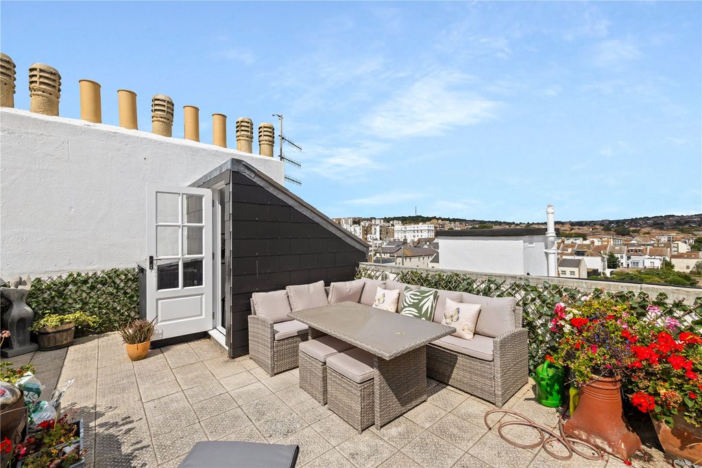 Additional image 29 of 6 bed terraced house for saleArundel Terrace, Brighton, East Sussex BN2