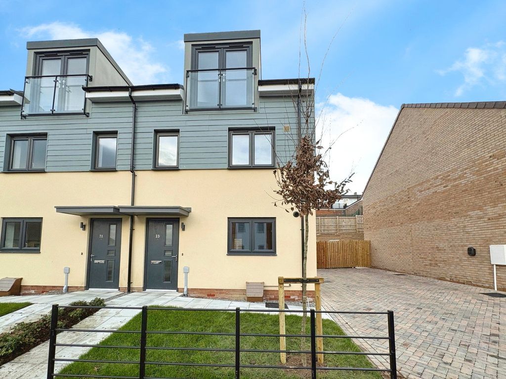 Property photo 1 of 10 Picture No. 01