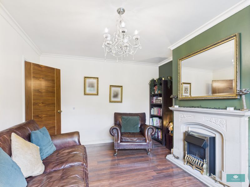 Property photo 3 of 14 Photo 11