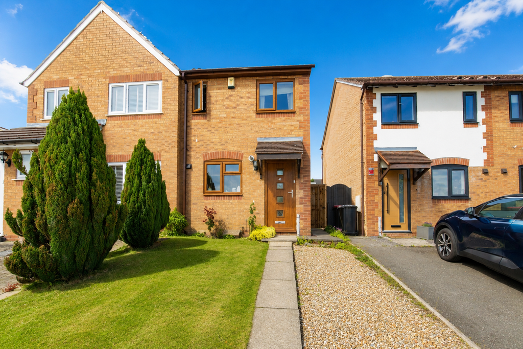 Property photo 1 of 12 Mw-Newfront