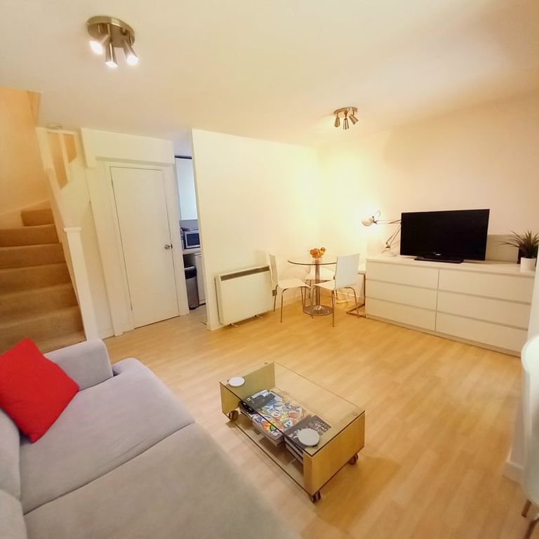 Property photo 3 of 10