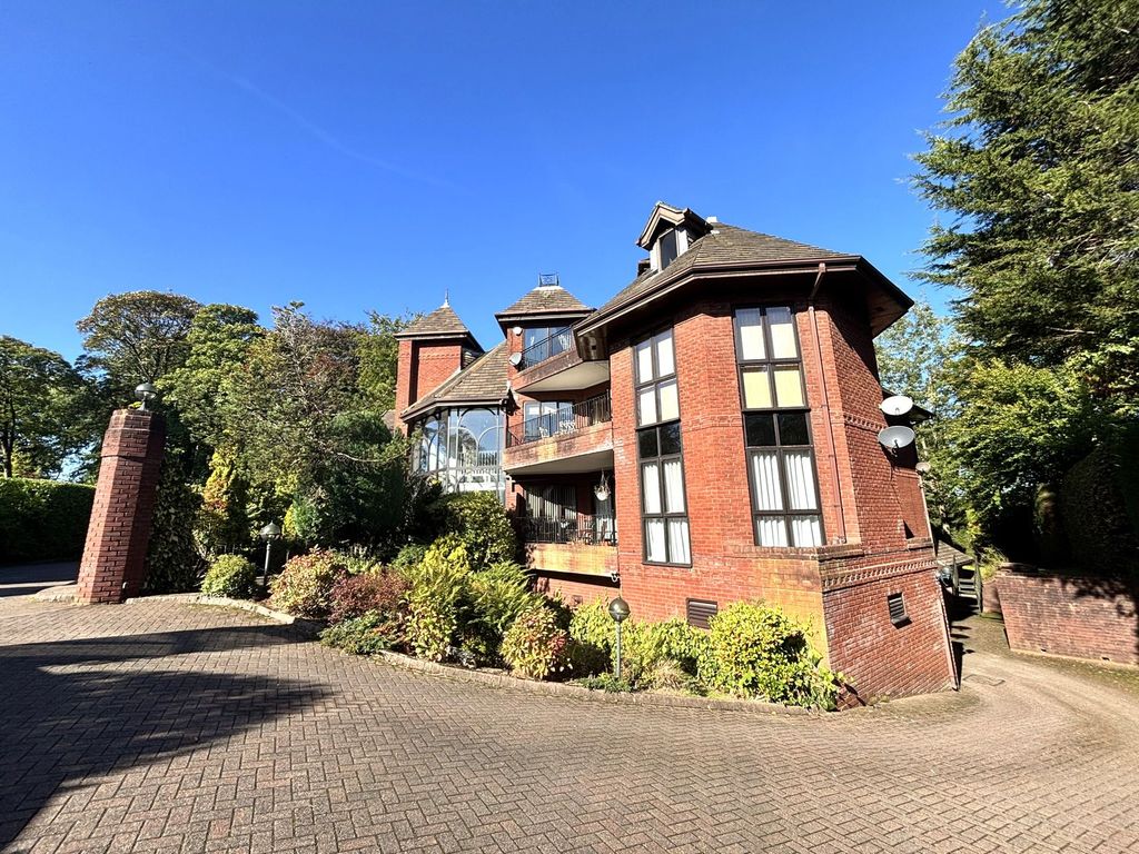 Property photo 1 of 27 Front View