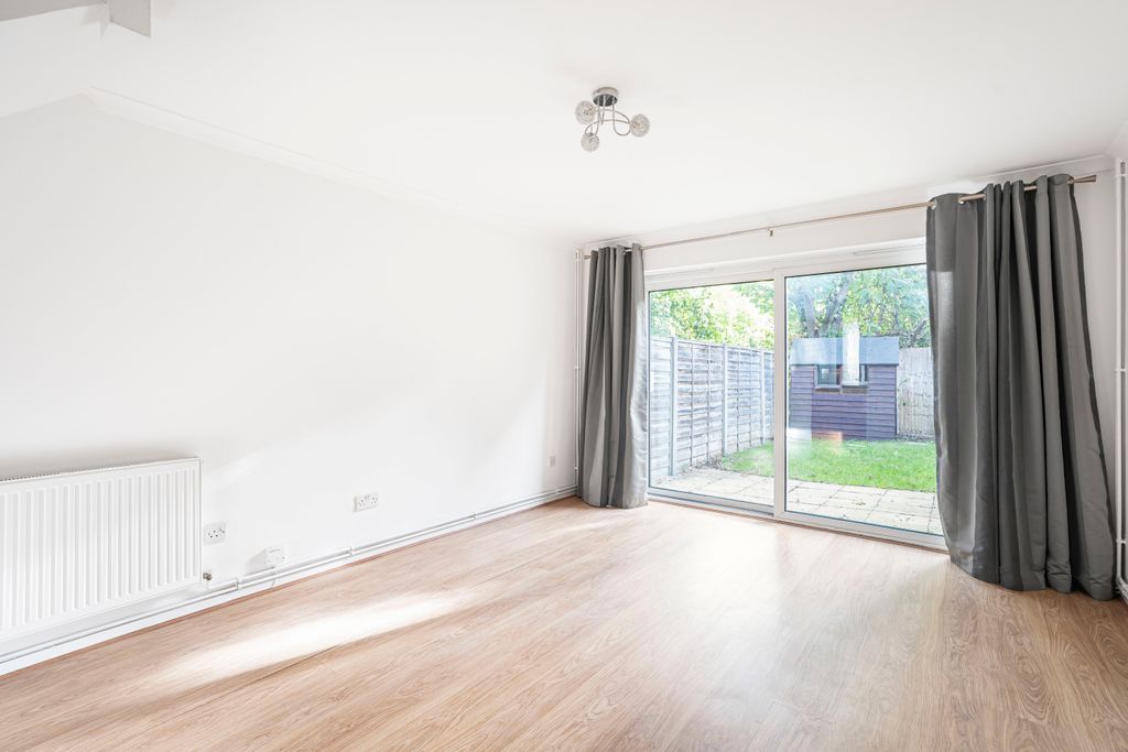 Property photo 3 of 12 Living Room