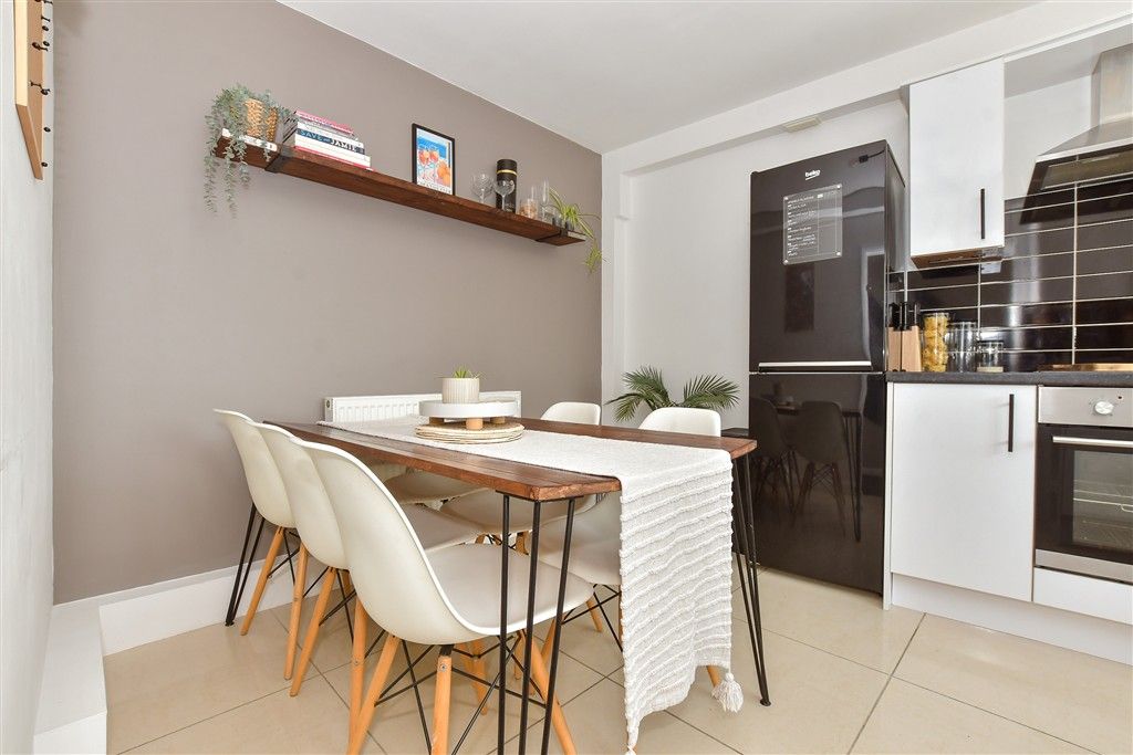 Property photo 3 of 15 Kitchen/ Diner