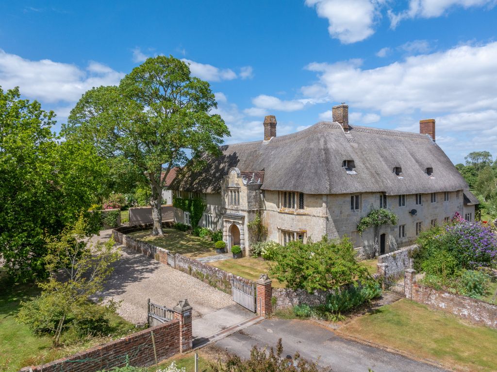 Property photo 1 of 21 The Manor House
