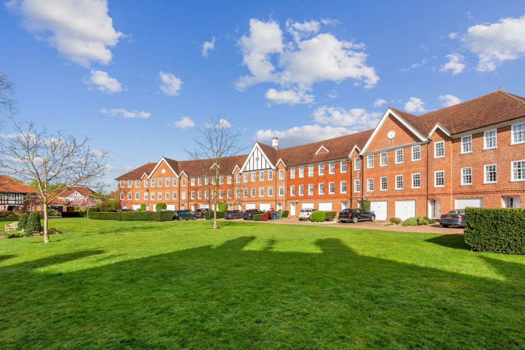 Property photo 1 of 26