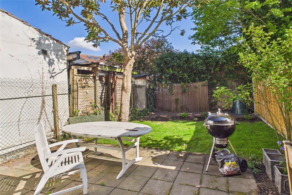 Property photo 3 of 11 Picture No. 08