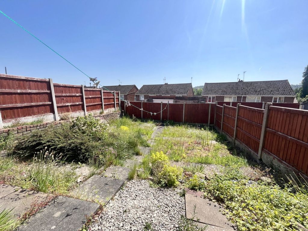 Property photo 2 of 11