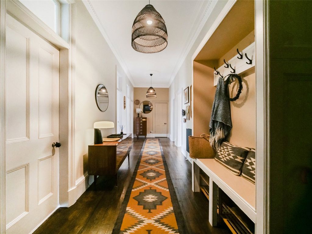 Property photo 2 of 21 Picture No. 05