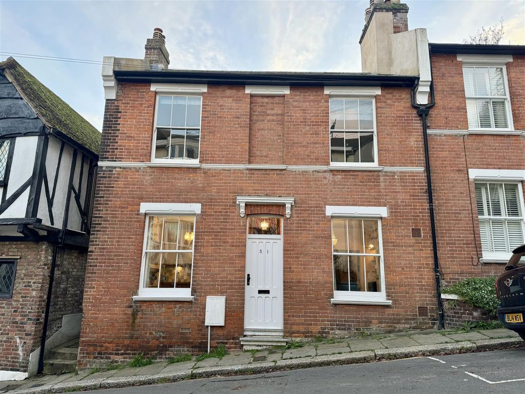 Property photo 1 of 32
