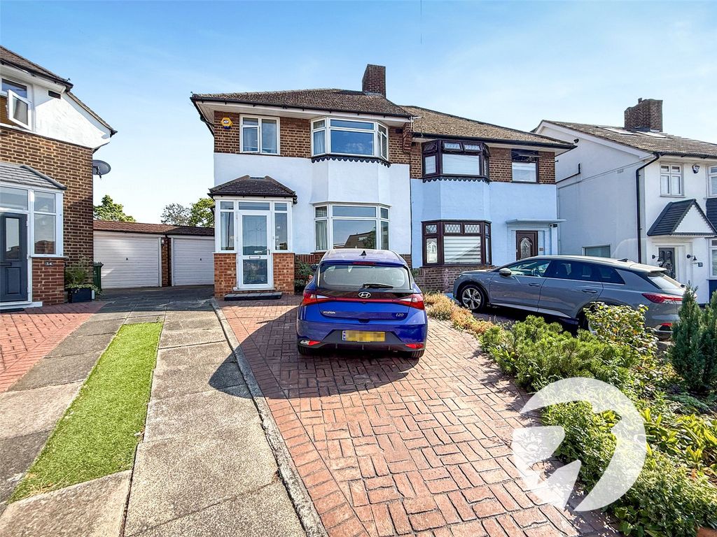 Property photo 1 of 19 Picture No. 01