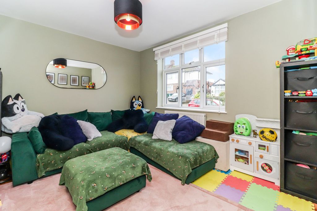 Property photo 2 of 15