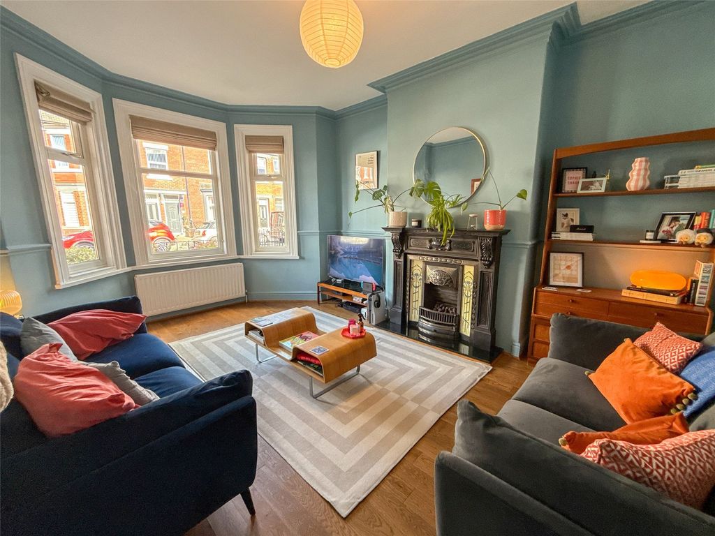 Property photo 2 of 15