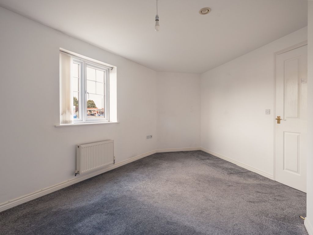 Property photo 2 of 11 5539122