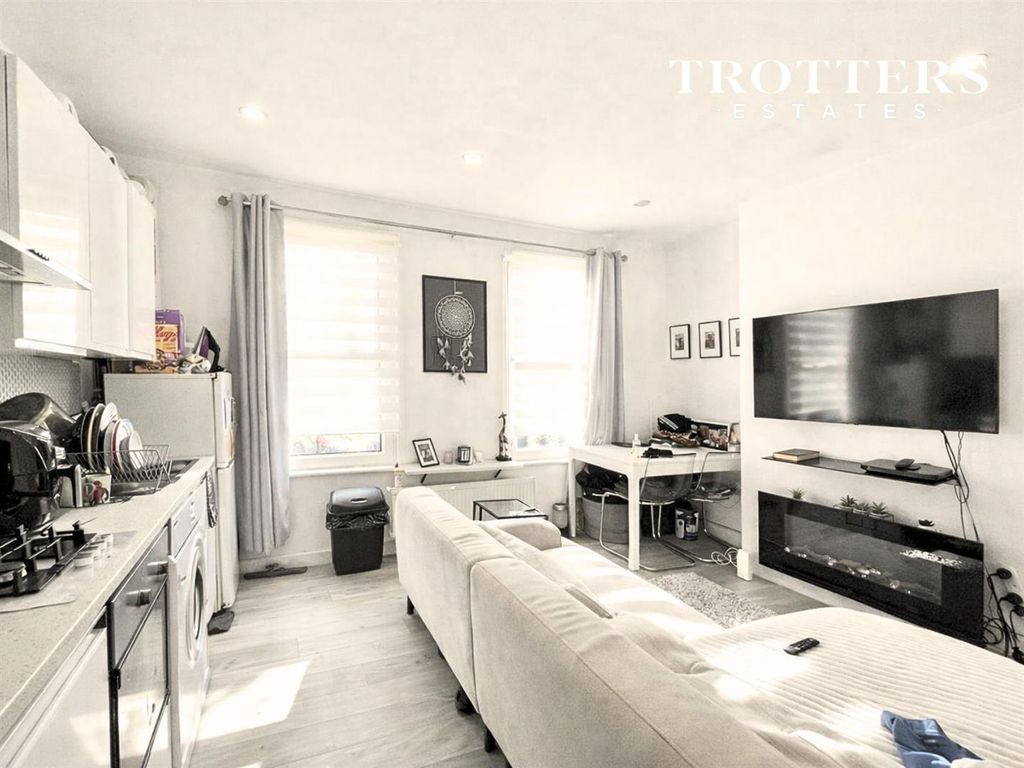 Property photo 2 of 5 Untitled Design - 2026-01-20T194411.707.Png