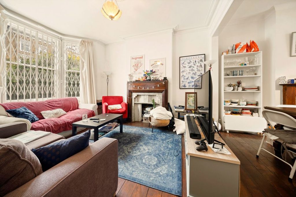 Property photo 1 of 8