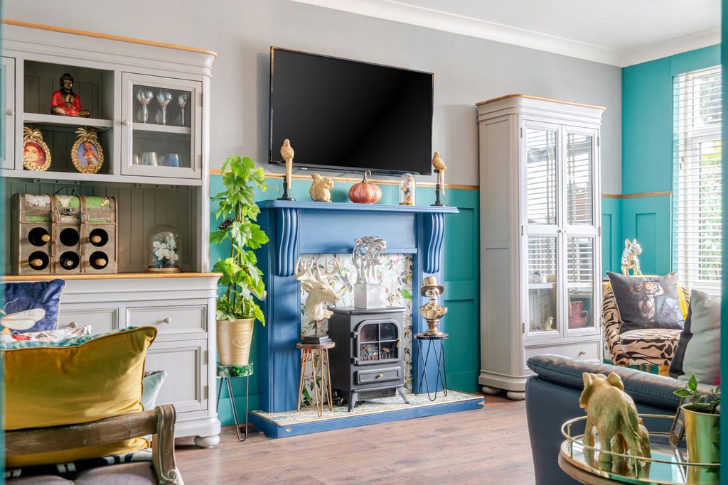 Property photo 2 of 12 1471826-8-6A21552...