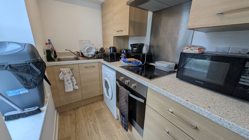 Property photo 2 of 6 Picture 2