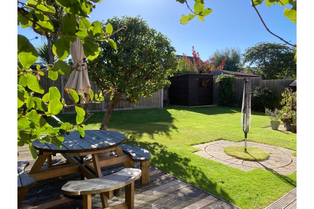 Property photo 1 of 15