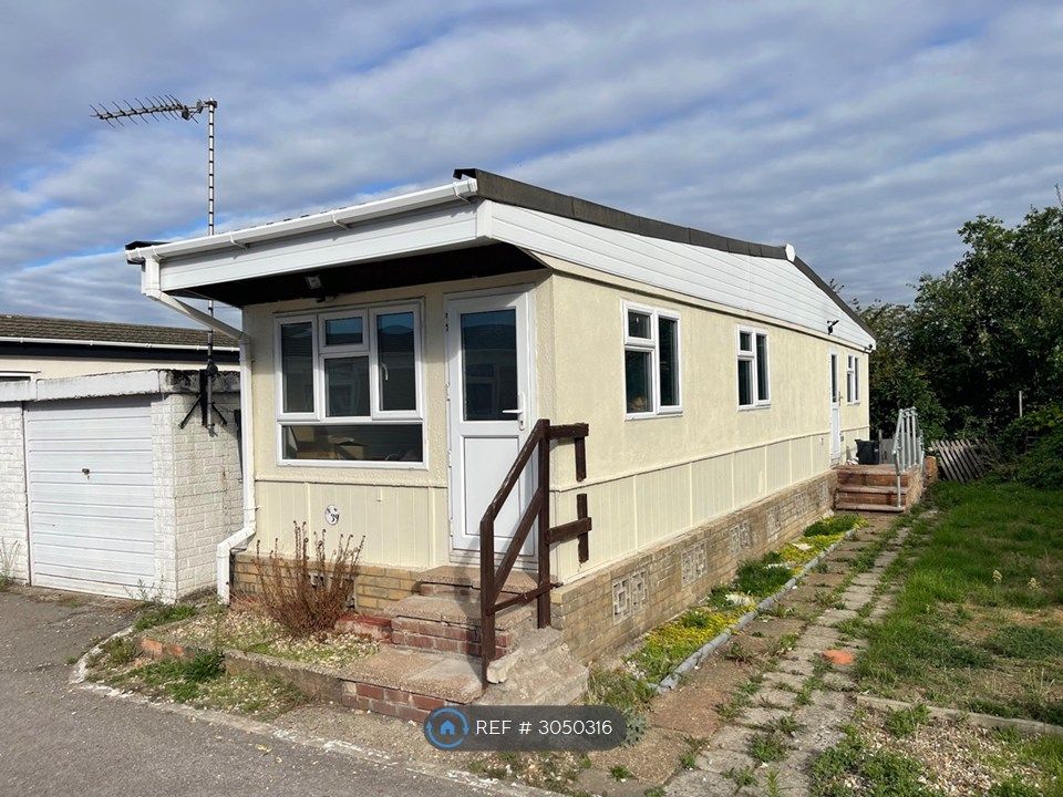 Property photo 1 of 6