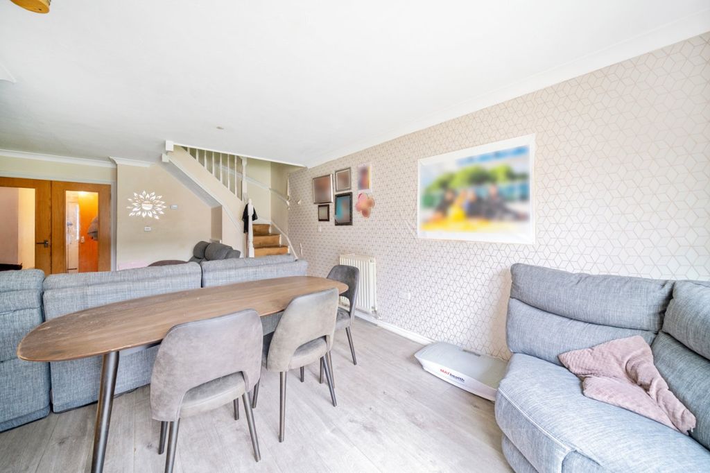 Property photo 2 of 10 Picture No. 01