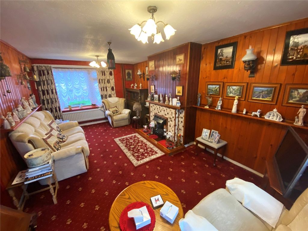Property photo 2 of 15 Picture No. 06